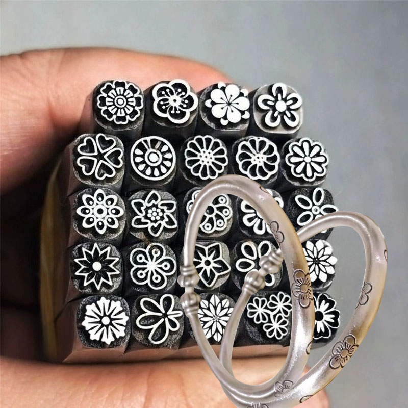 5/7mm Flower Pattern Metal Sta - Leatherwork Embossing recension och pris