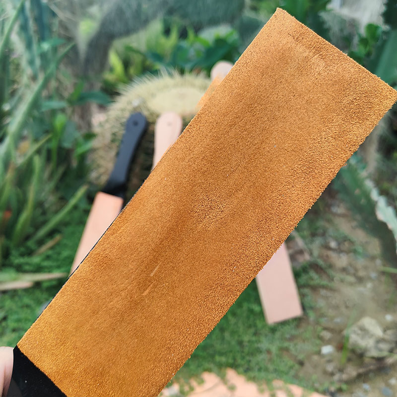 Natural Cowhide Sharpen Compou - Leatherwork Knives recension och pris