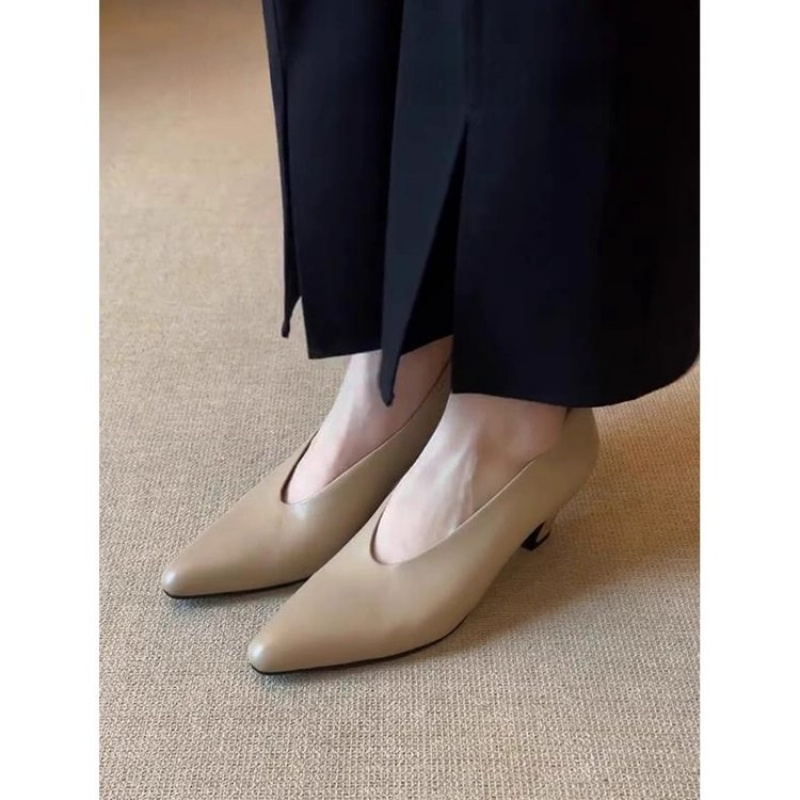 2025 New Women's Pointed Toe C - Leather Work Dress recension och pris